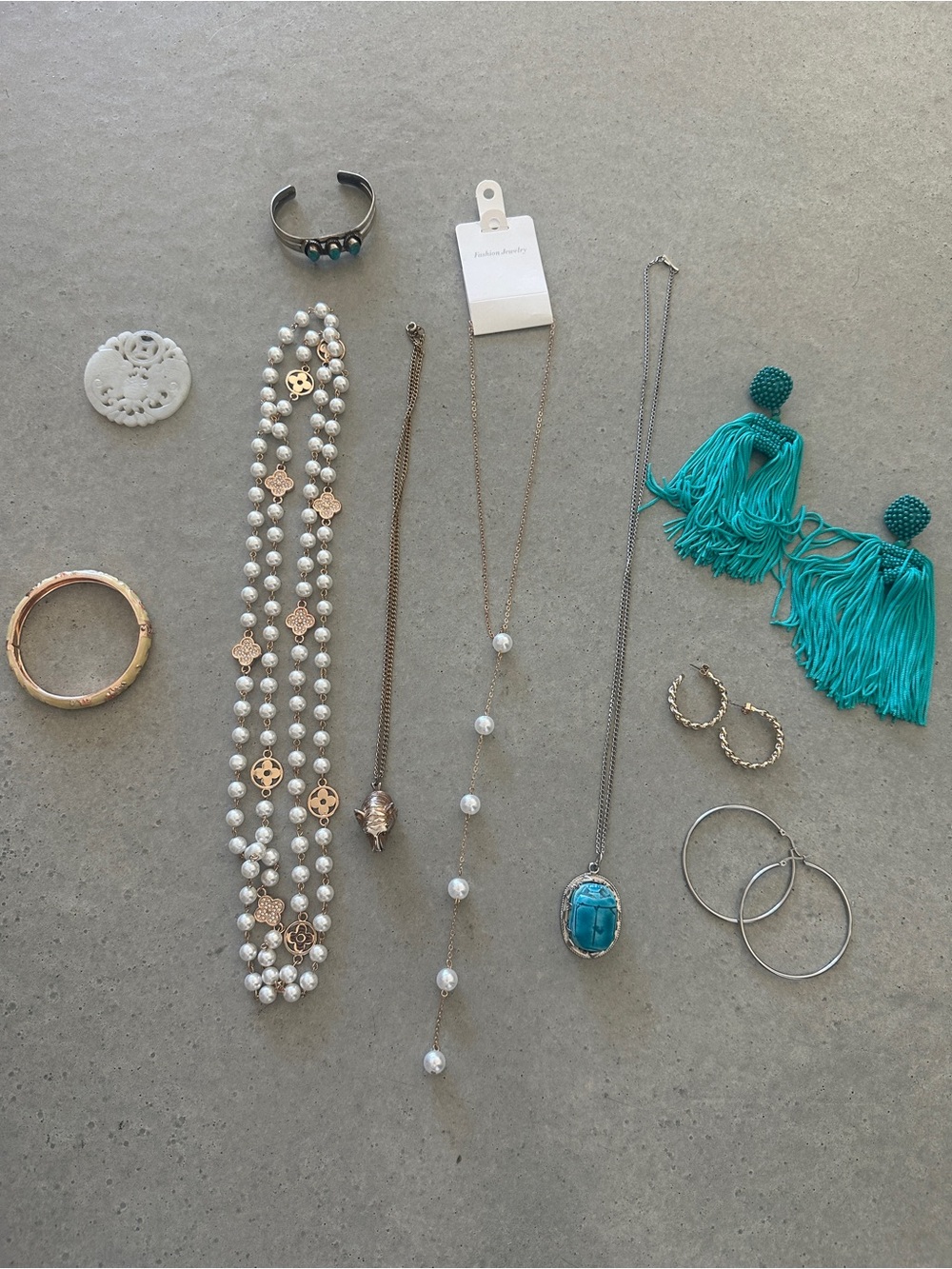 LOT OF 10 PIECES JEWELRY — Turquoise Necklace, Earrings, Bracelets & More